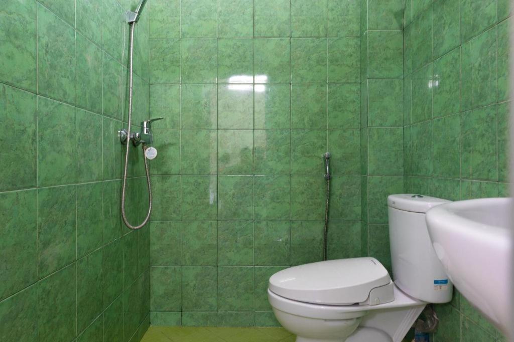 Spot On 2063 Bethania Residence Kupang  Exterior foto