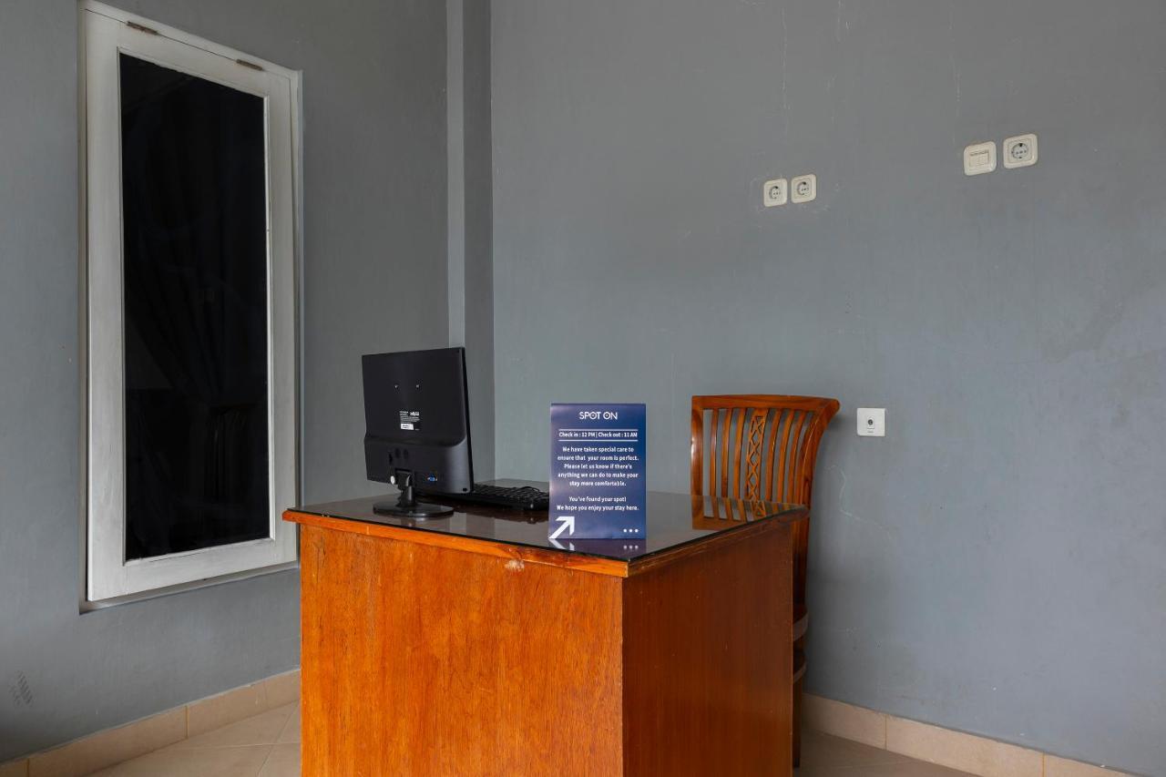 Spot On 2063 Bethania Residence Kupang  Exterior foto